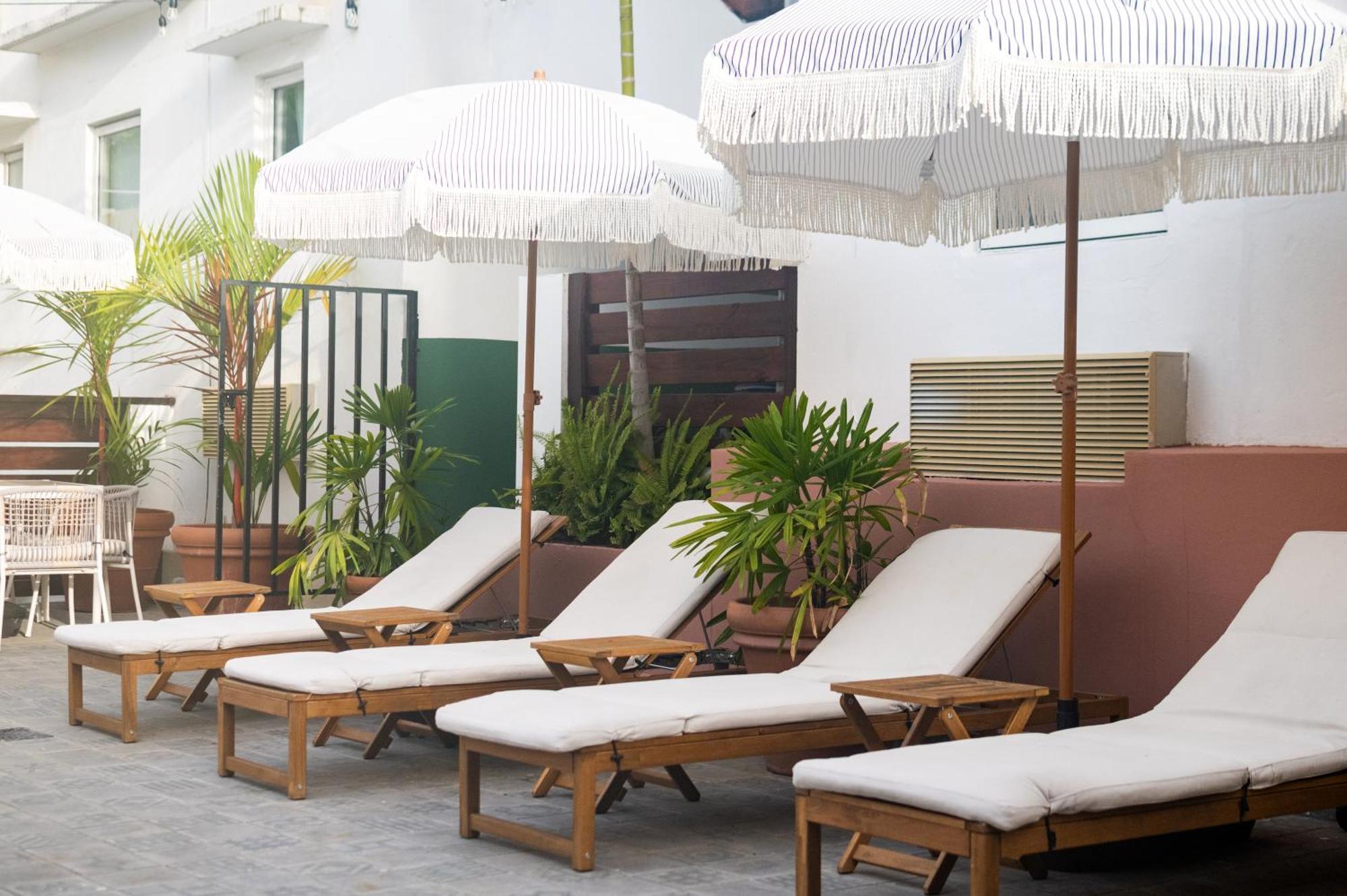 La Mona Loiza Complex By With Bear Hotel