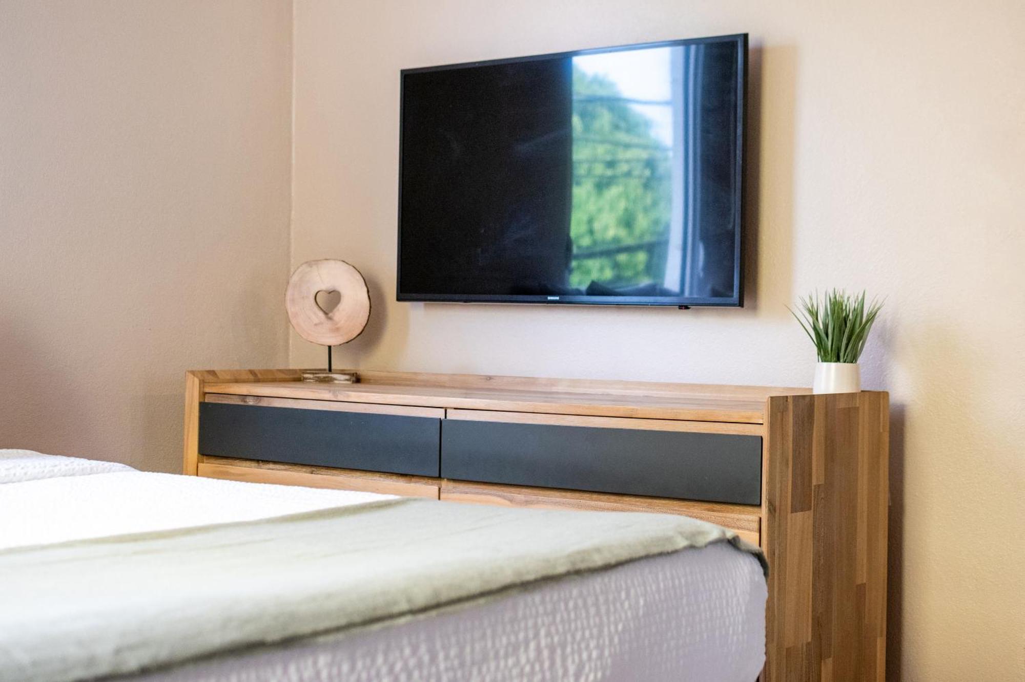 La Mona Loiza Complex By With Bear Hotel