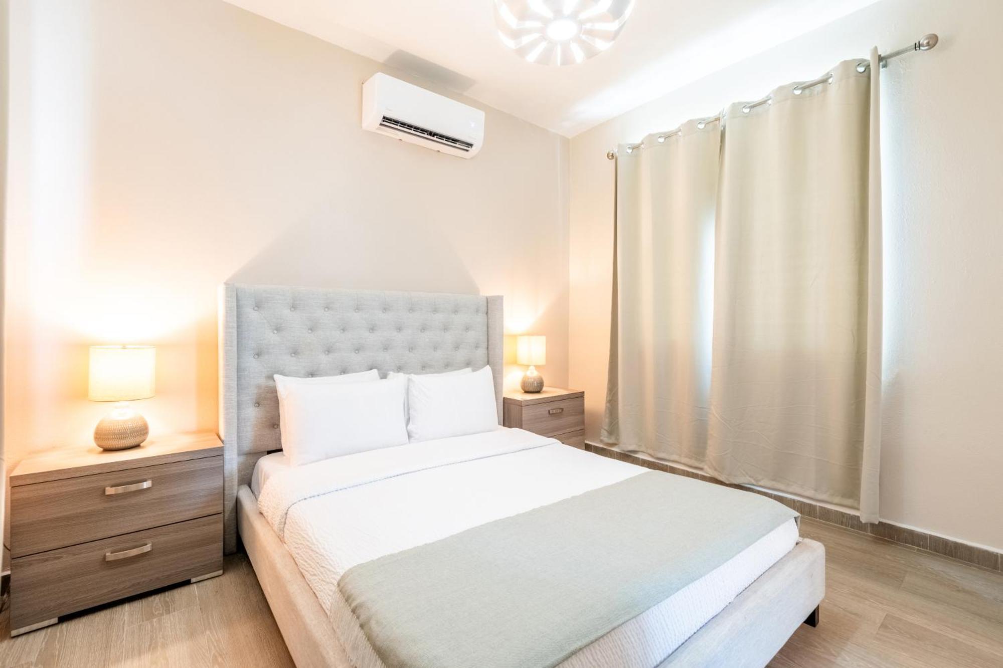 La Mona Loiza Complex By With Bear Hotel 3*