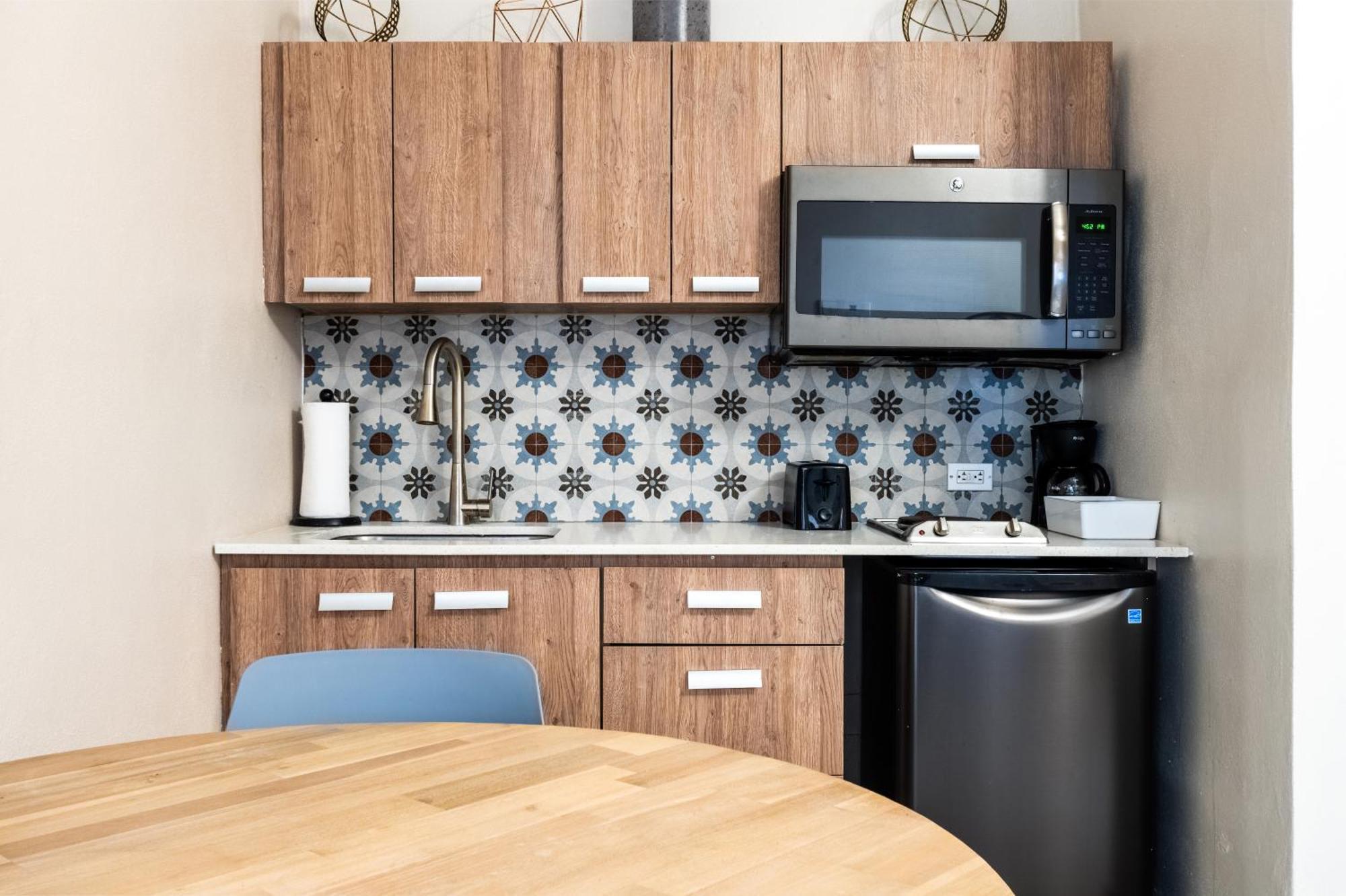 La Mona Loiza Complex By With Bear Hotel San Juan