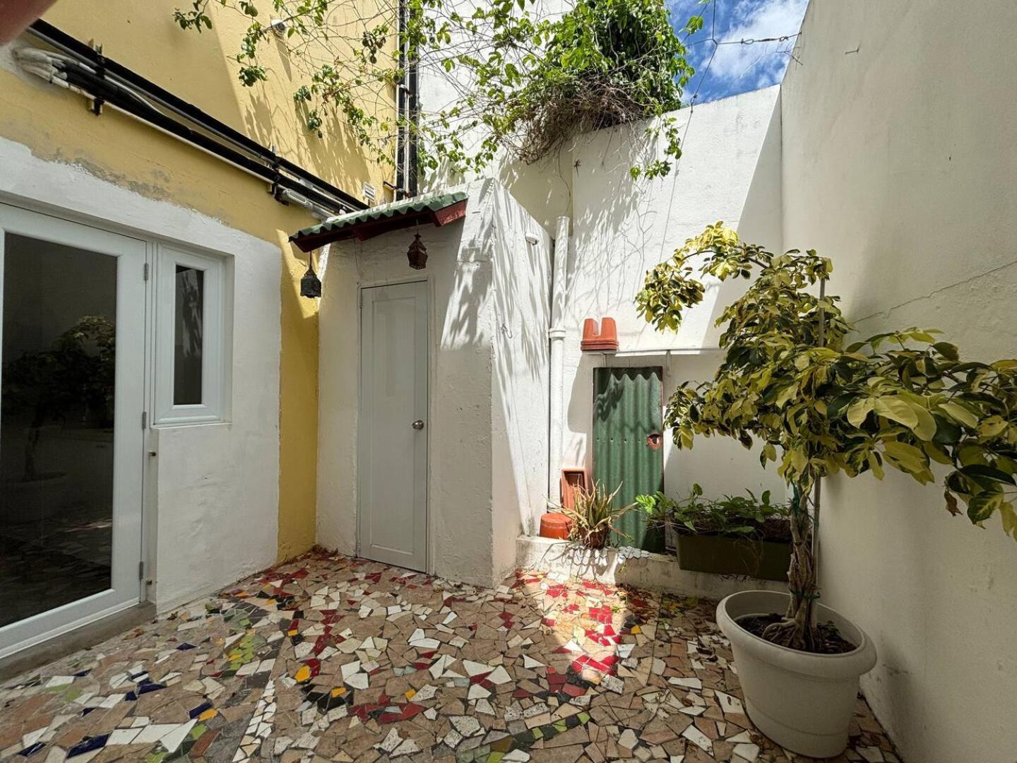 Casita Amarilla By Here Pr San Juan