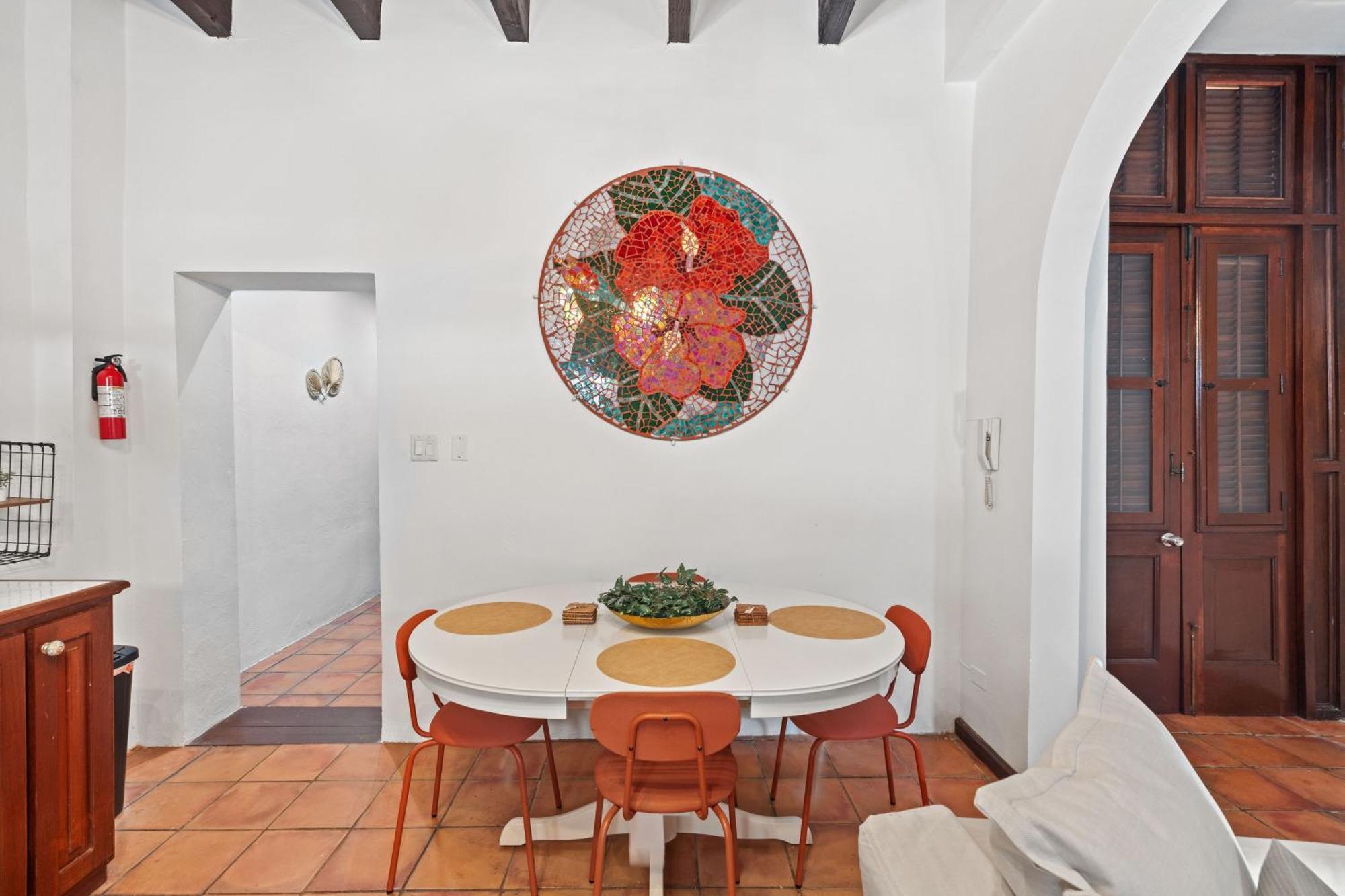 Apartment Otium With Terrace In Old