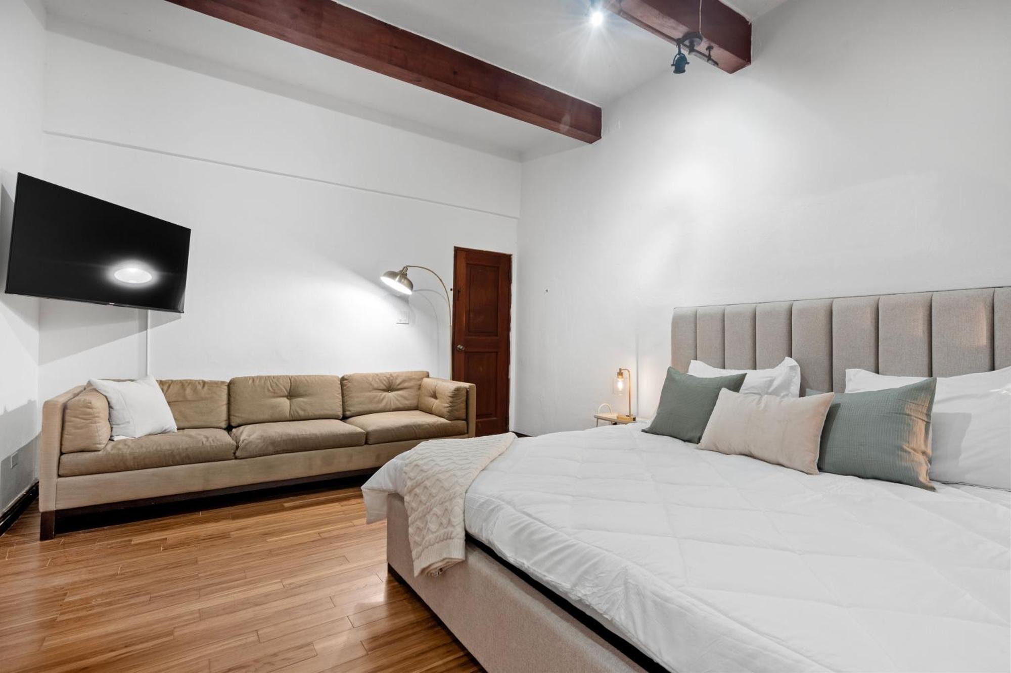 Apartment Otium With Terrace In Old