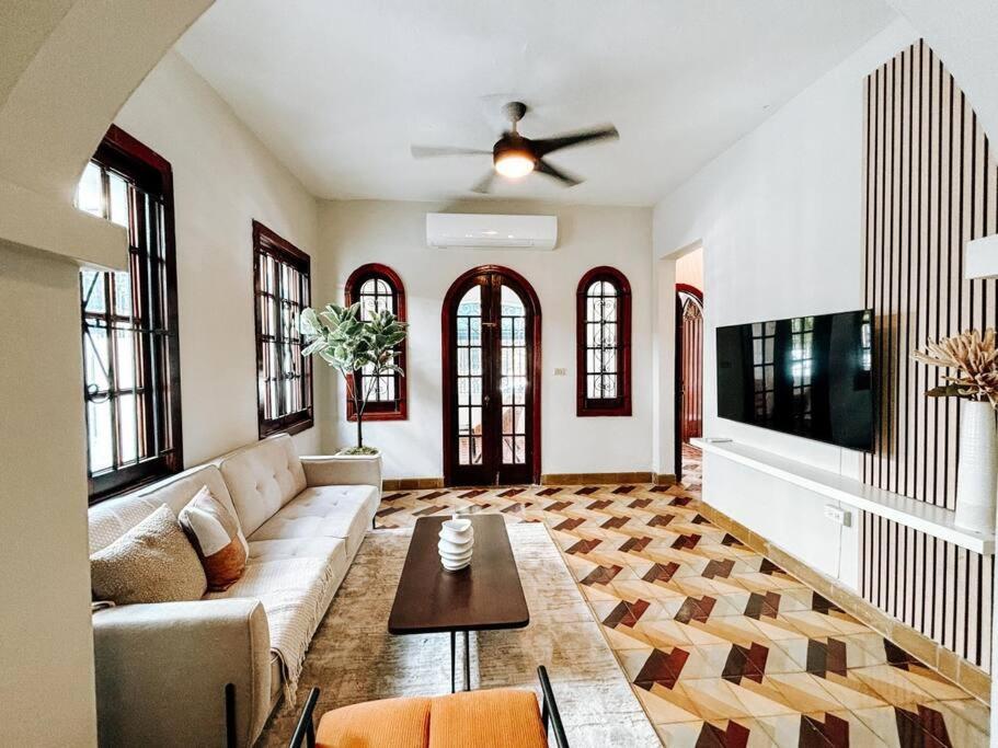 Colonial Style House For 8 Walk To Condado Beach San Juan