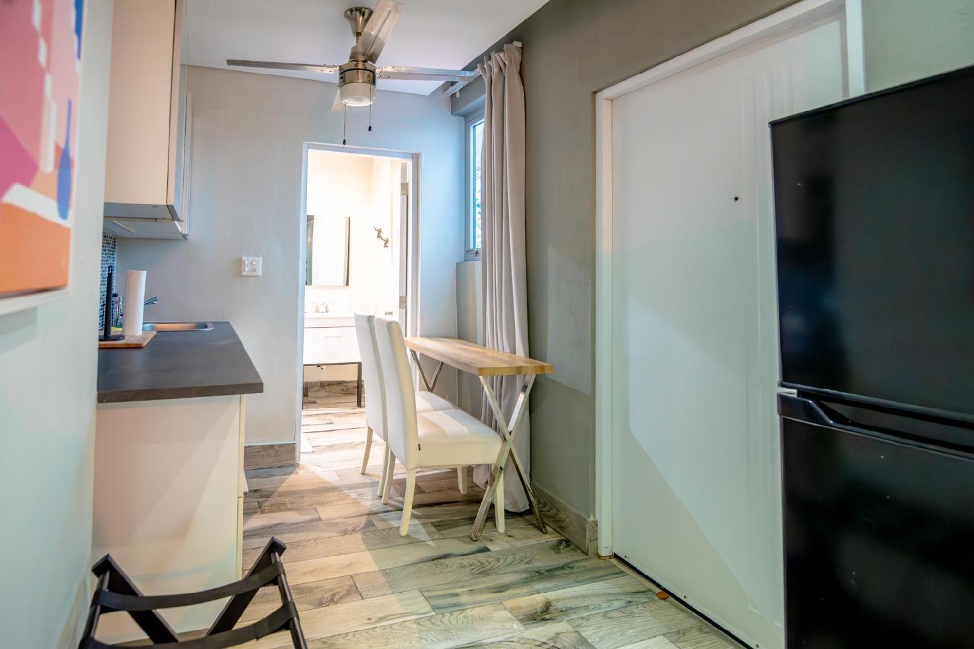 Tapia Haus 103 Hotel 4*
