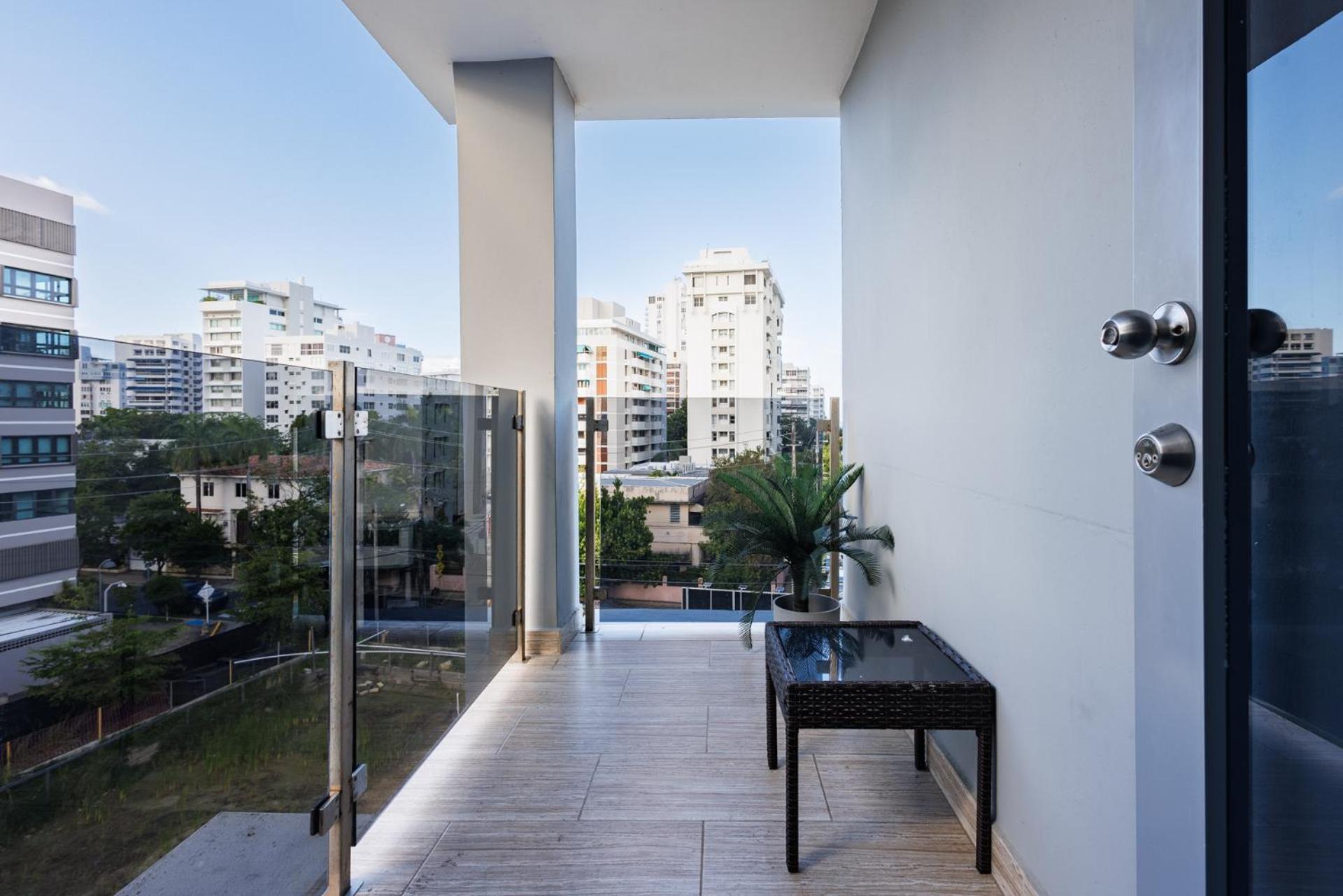 Avila Guest house San Juan