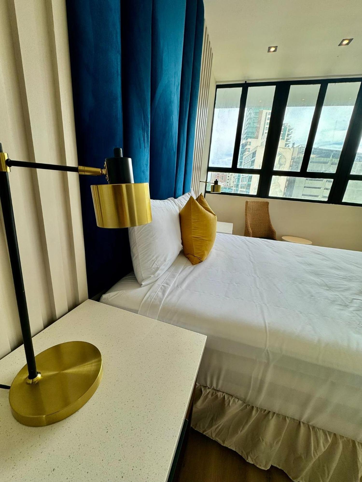 Metro Art Hotel 3*