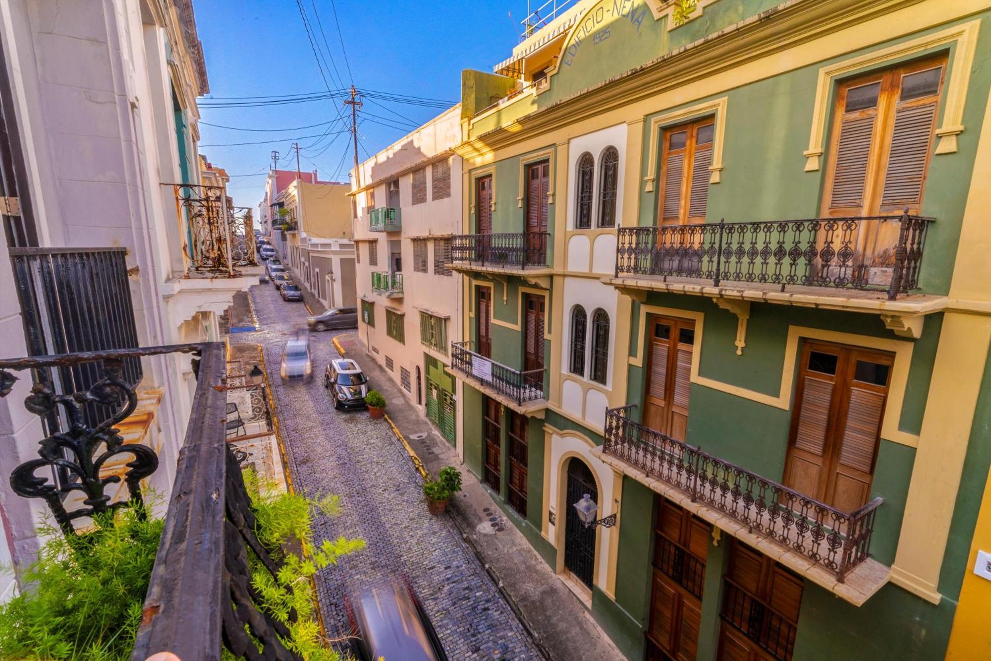 Apartment Spanish Penthouse Historic Mansion Private Patio