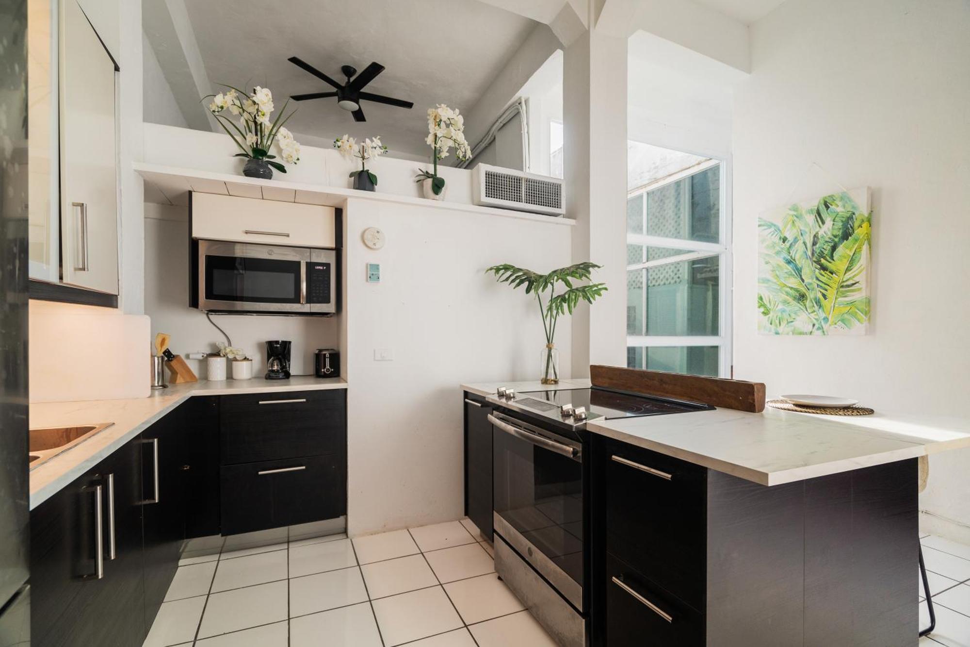 Spanish Penthouse Historic Mansion Private Patio San Juan