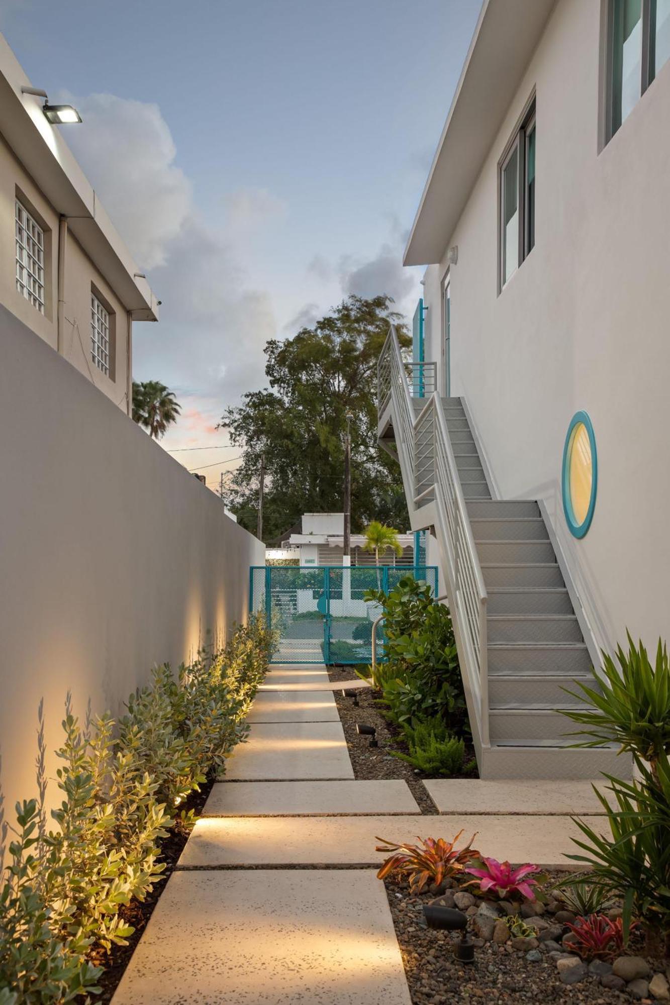 Aquabella 1 Beachside Retreat In Isla * San Juan