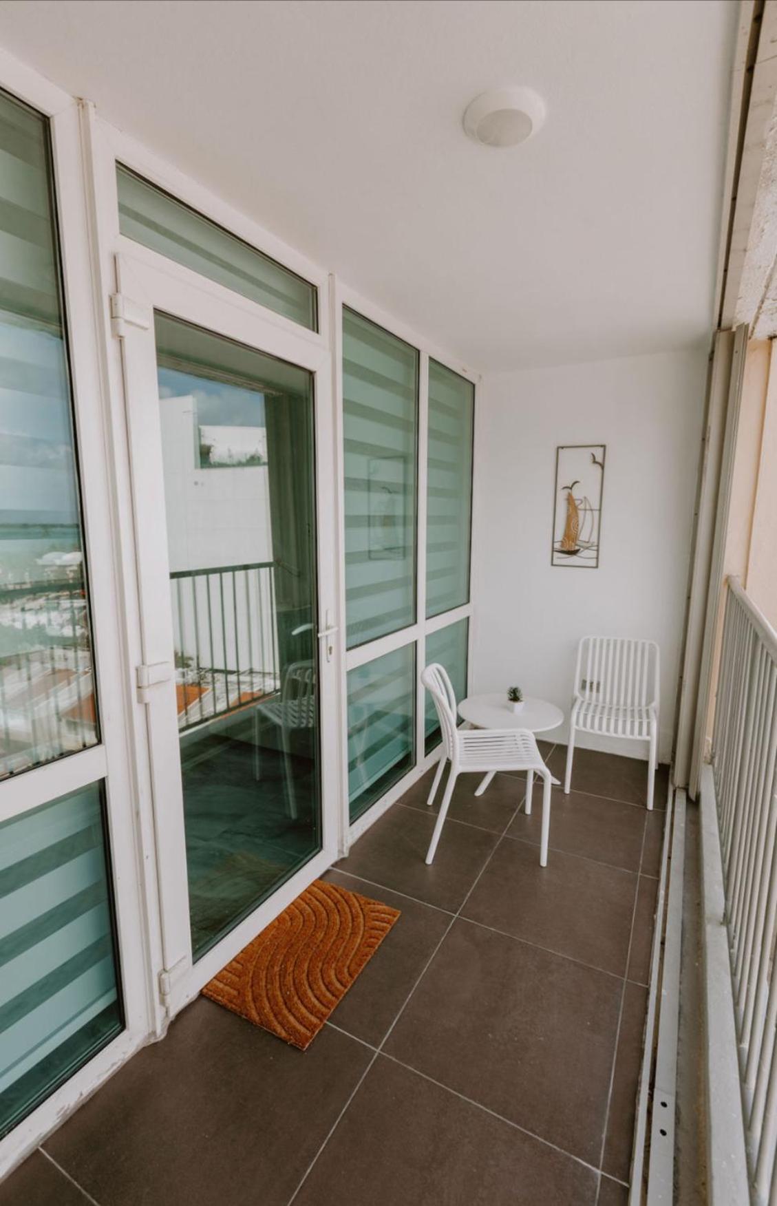 Esj Exclusive Beachfront * San Juan