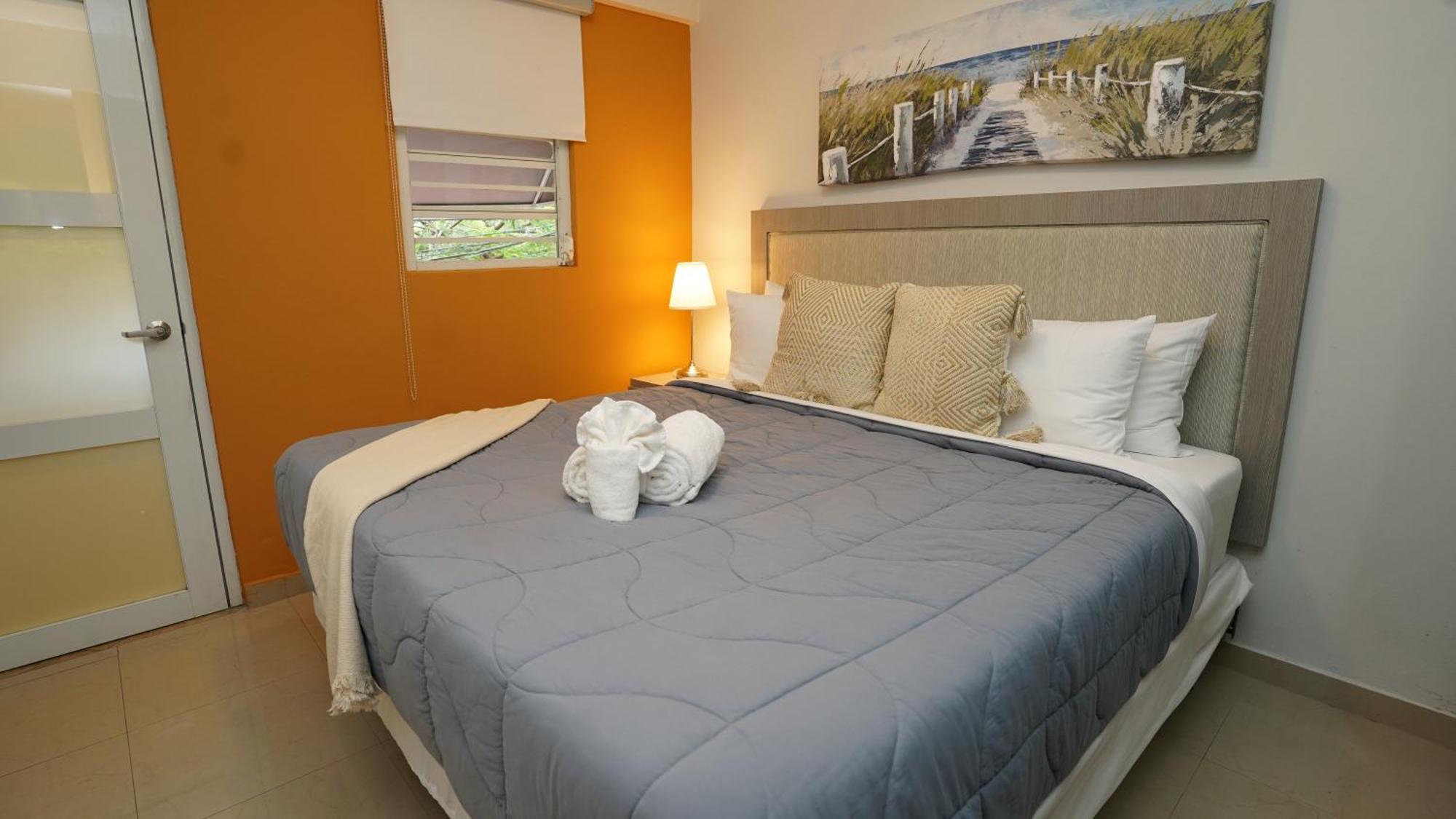 La Placita Hotel-suite 204 Aparthotel