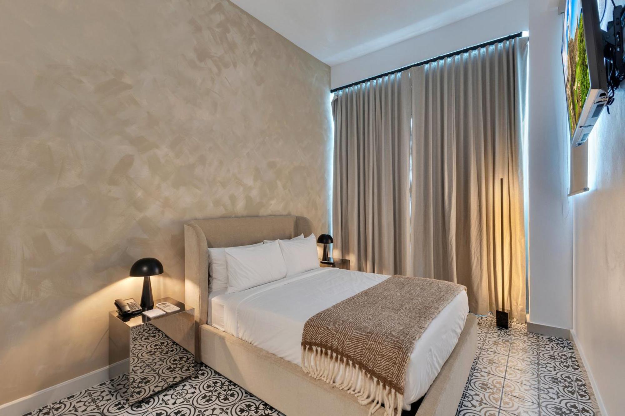 Milano Hotel San Juan