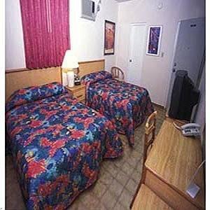 Sandy Hotel 2*