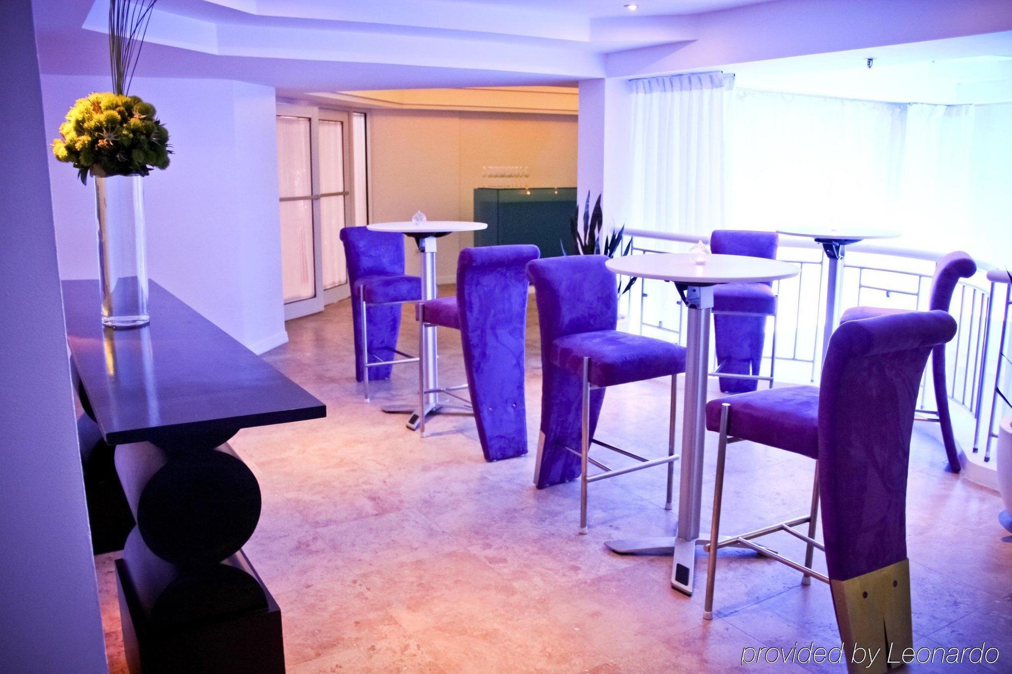 Aire De Olive Hotel 4*