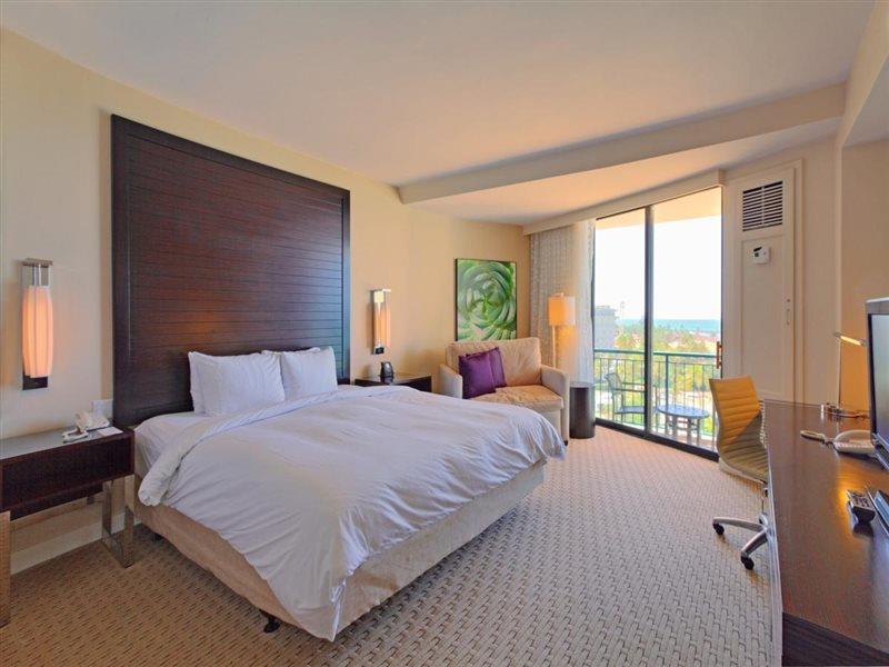 Resort Condado Lagoon At Caribe Hilton 4*