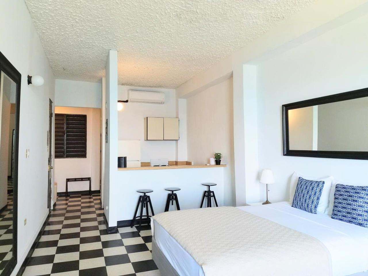 La Capitana Old Building 3* San Juan