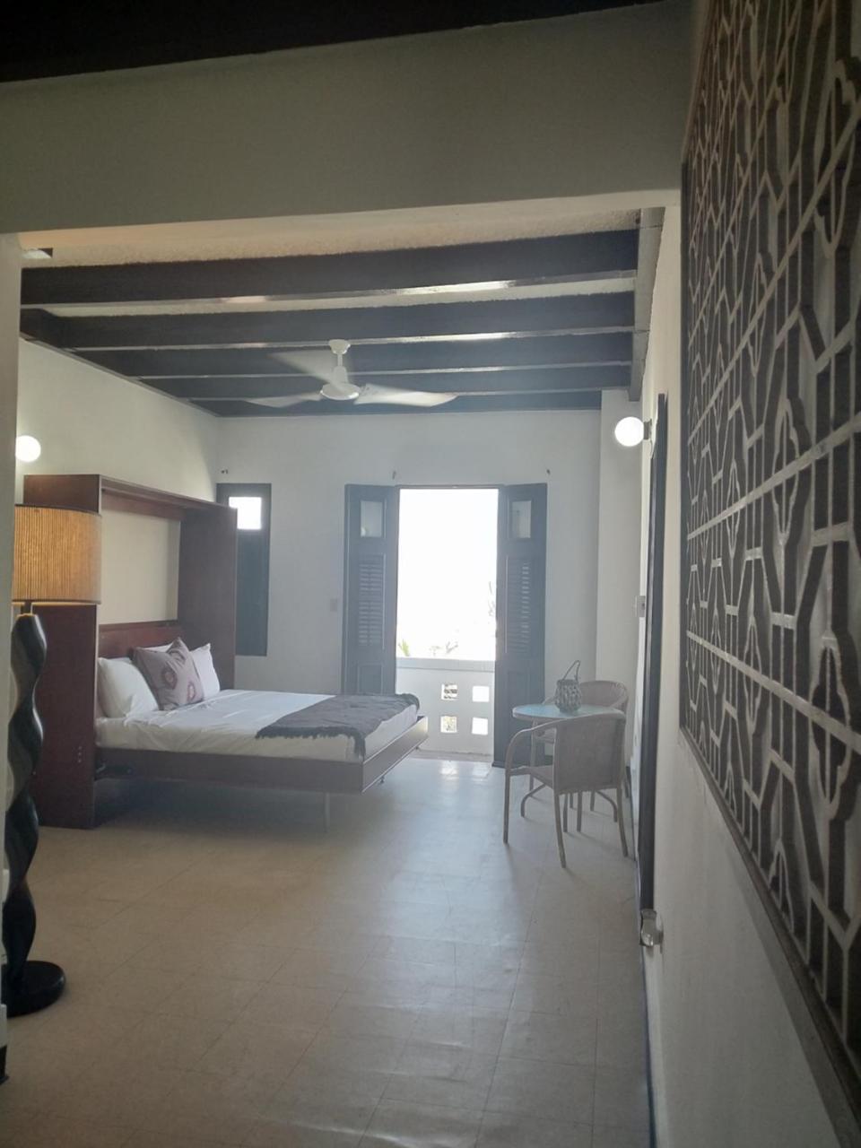 La Capitana Old Building Aparthotel San Juan