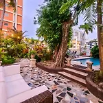 Luxurious San Juan Villa With Pool - Walk To Beach!