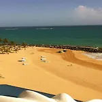 Prime Location At Condado Beach 4Br 3 Ba - Apt 1 & 4