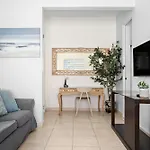 Prime Location At Condado Beach 2Br 1 Ba - Apt 3