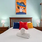 Prime Location At Condado Beach 2Br 1 Ba - Apt 3