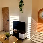 Chic And Sunny Apartment In Santuce With Parking Apt 7