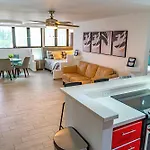 Beachfront Bliss At Isla Verde