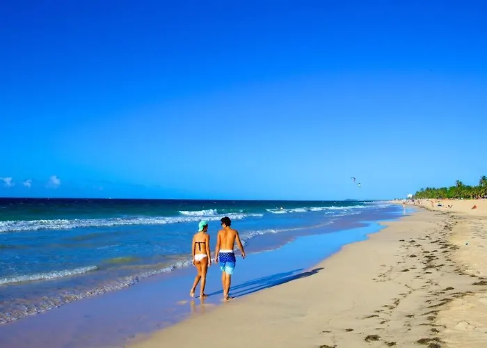 2 Bdr Beach Apartment, Generator Parking Included