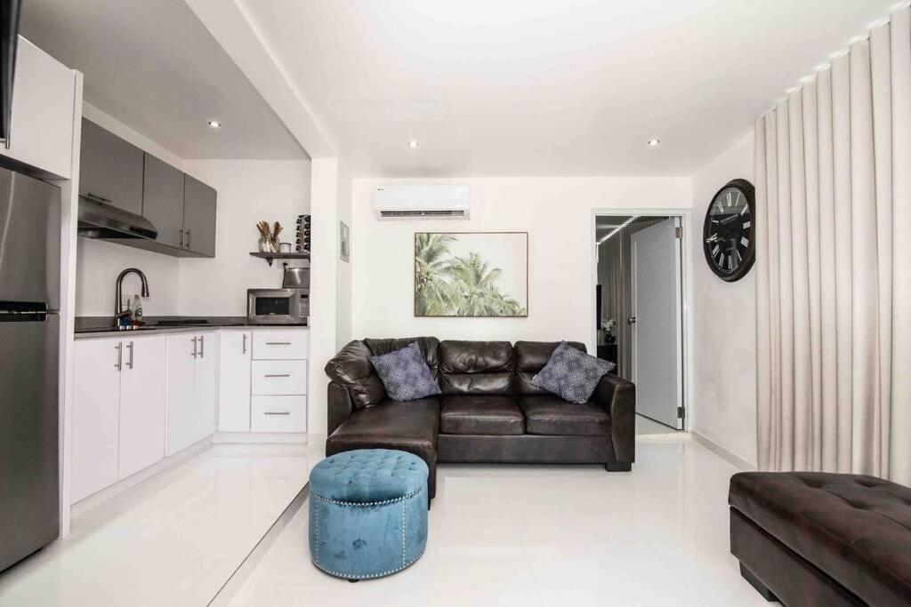 Apartment Modern 2br With Kingbed In The Heart Of Isla Verde Strip San Juan