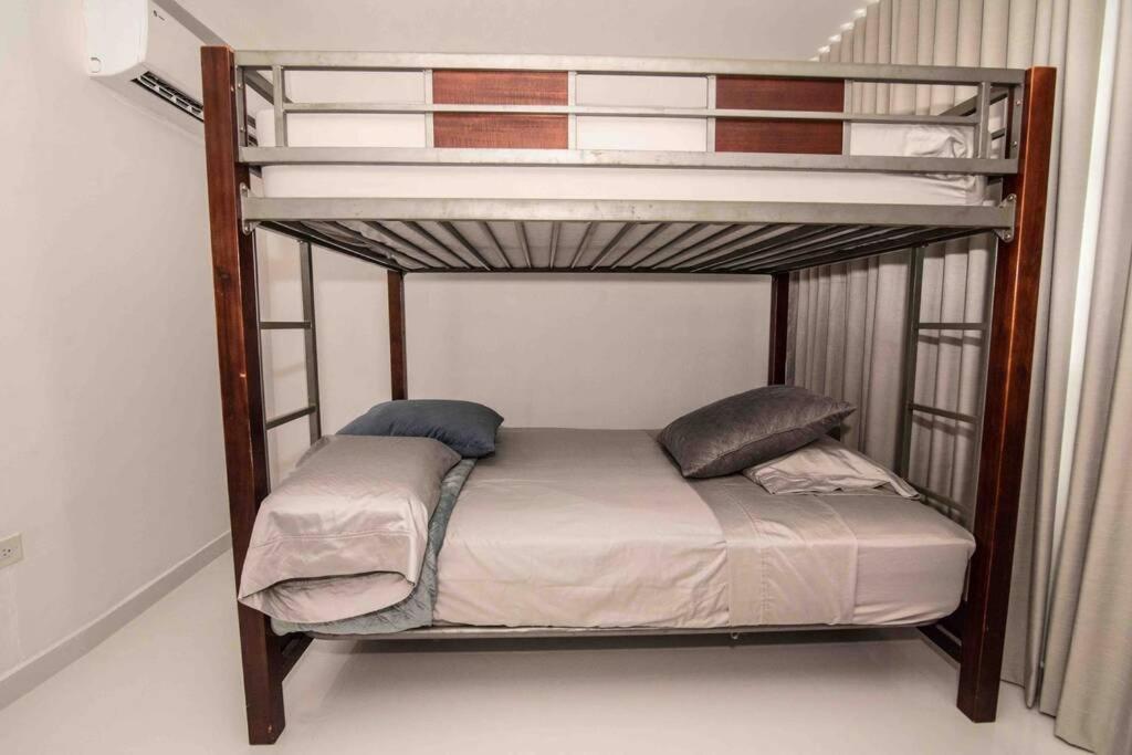 Modern 2br With Kingbed In The Heart Of Isla Verde Strip San Juan