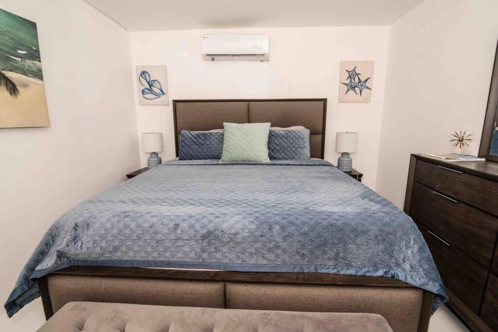 Modern 2br With Kingbed In The Heart Of Isla Verde Strip San Juan