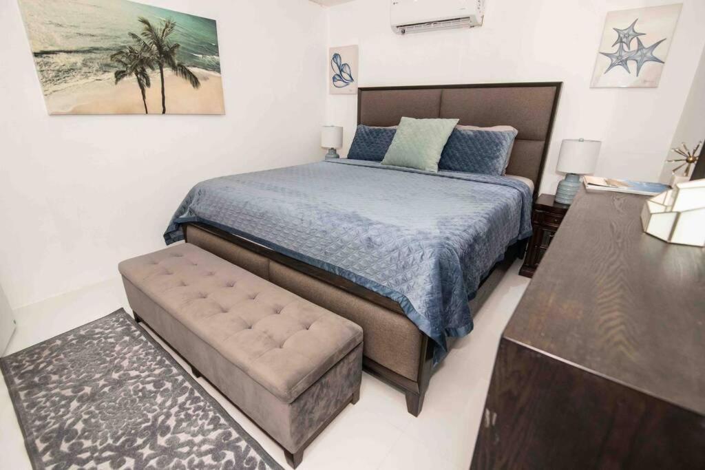 Apartment Modern 2br With Kingbed In The Heart Of Isla Verde Strip San Juan