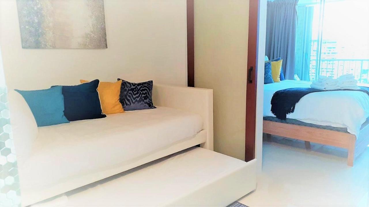 Apartment Esj Towers Jr One Bedroom - Beachfront Top Location View Lux!