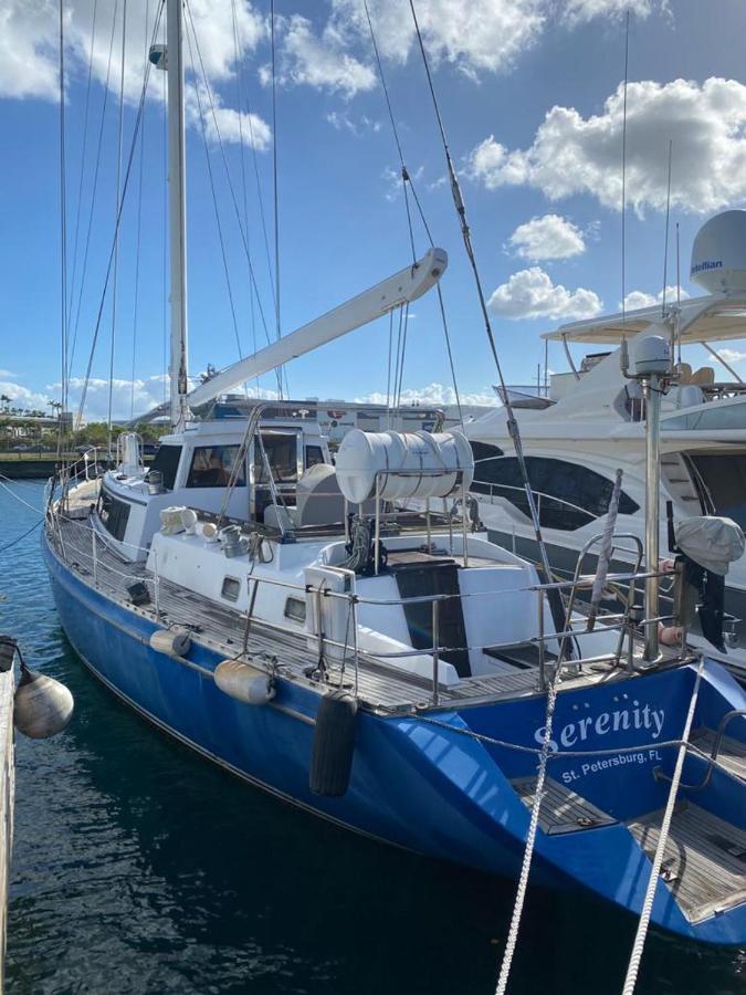 Serenity Boatel In *