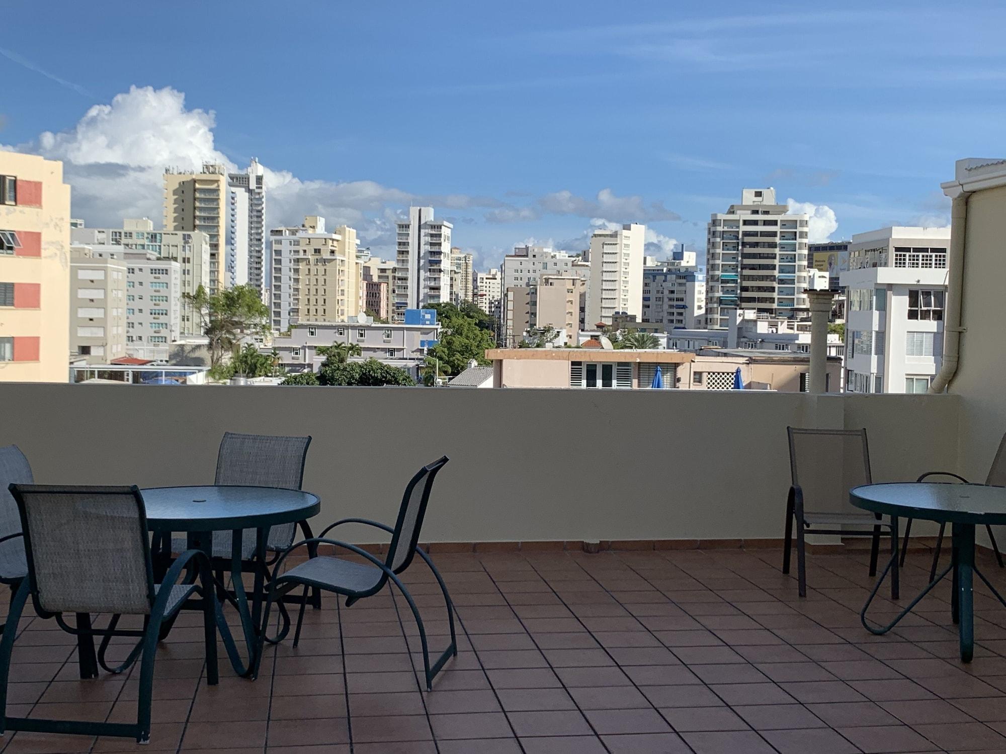 Canario Lagoon Hotel 3*