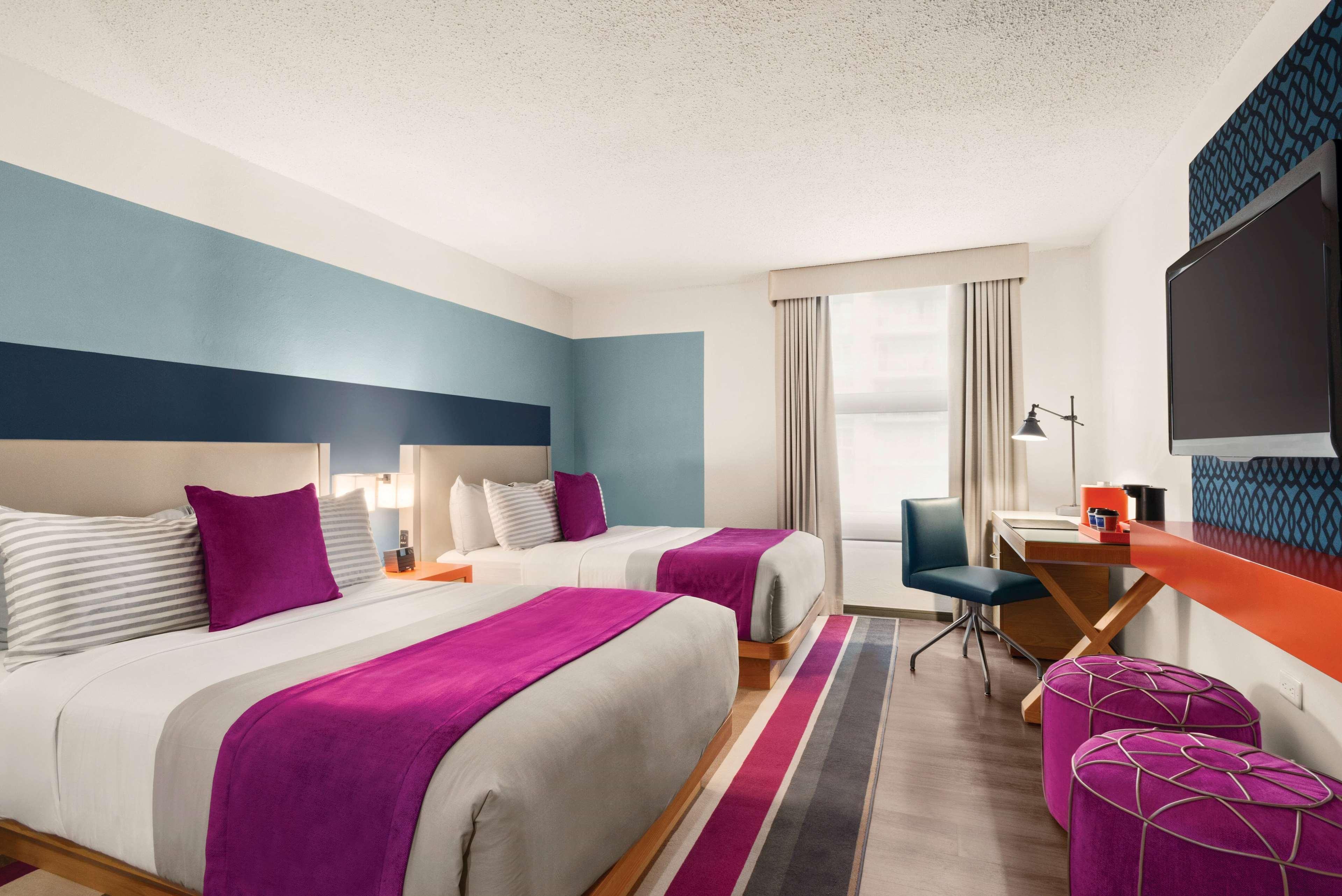Hotel Tryp By Wyndham Isla San Juan