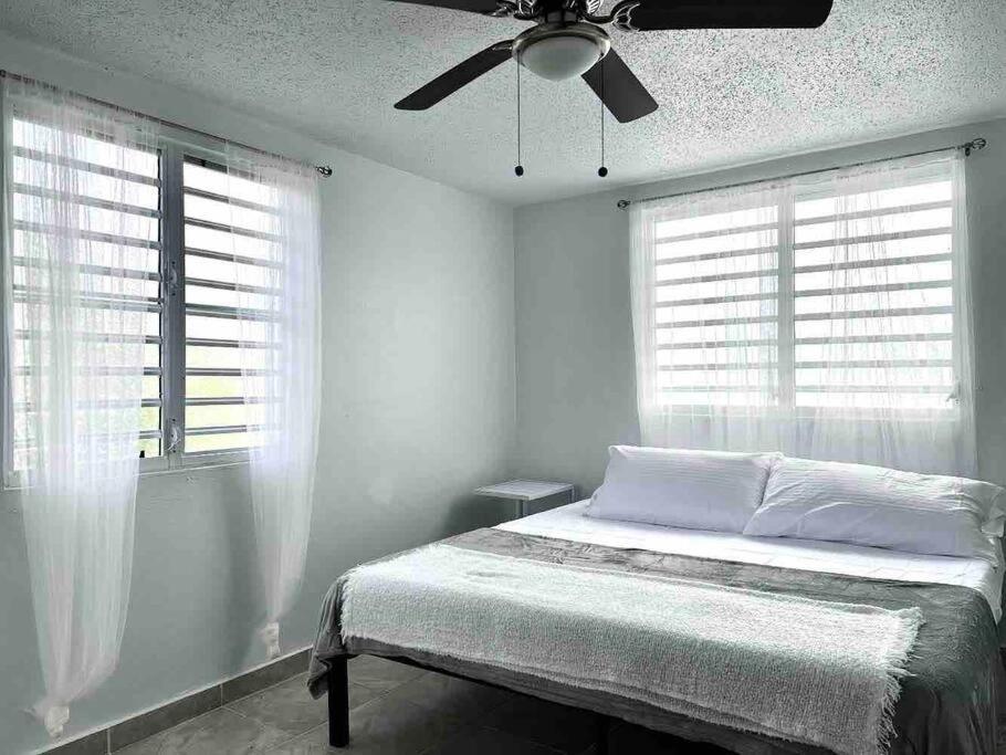 Casa Gumamela - Bright & Spacious 6-bedroom Units * San Juan