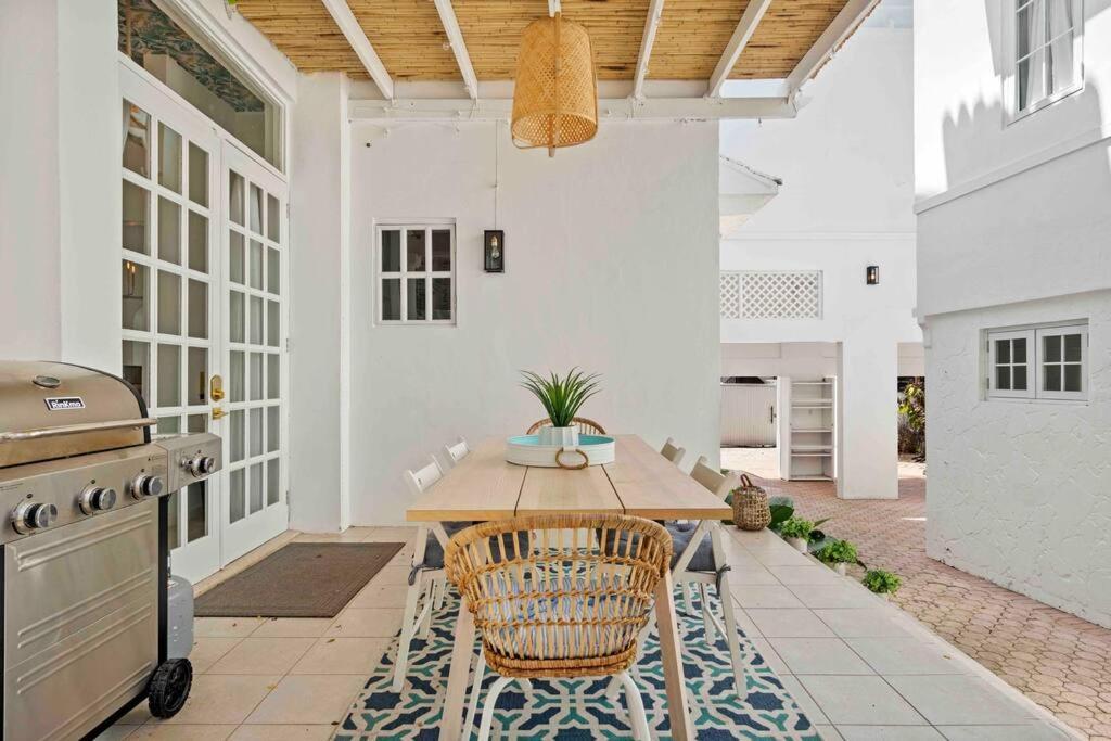 Villa Bohemia - Gated Estate - 1 Of 2