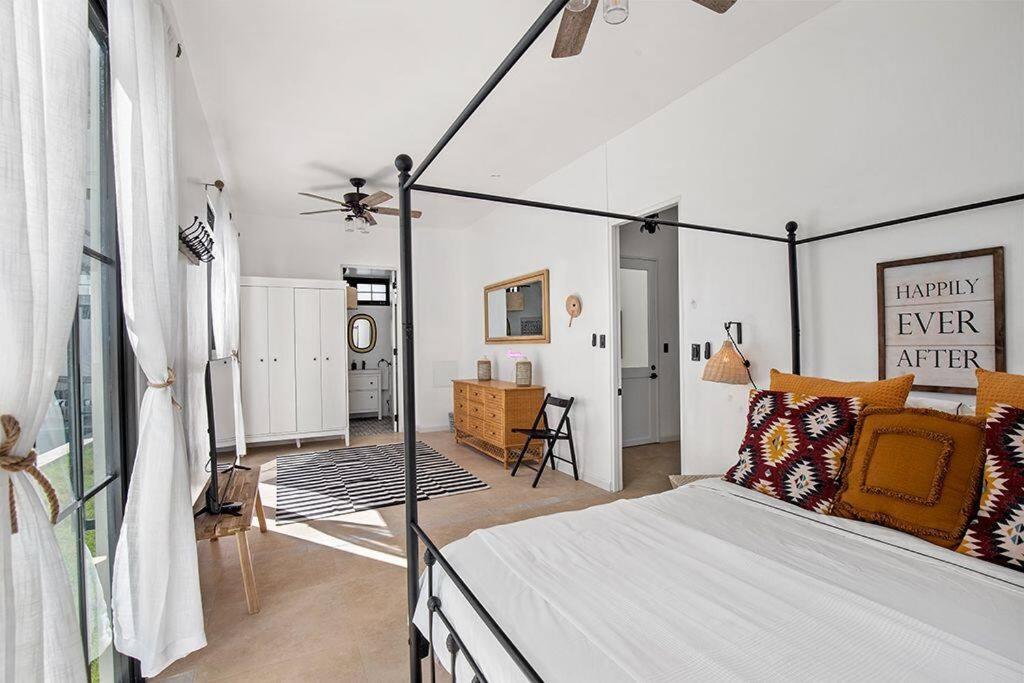 Bohemia Ii Gated Estate W/ Sister Villa