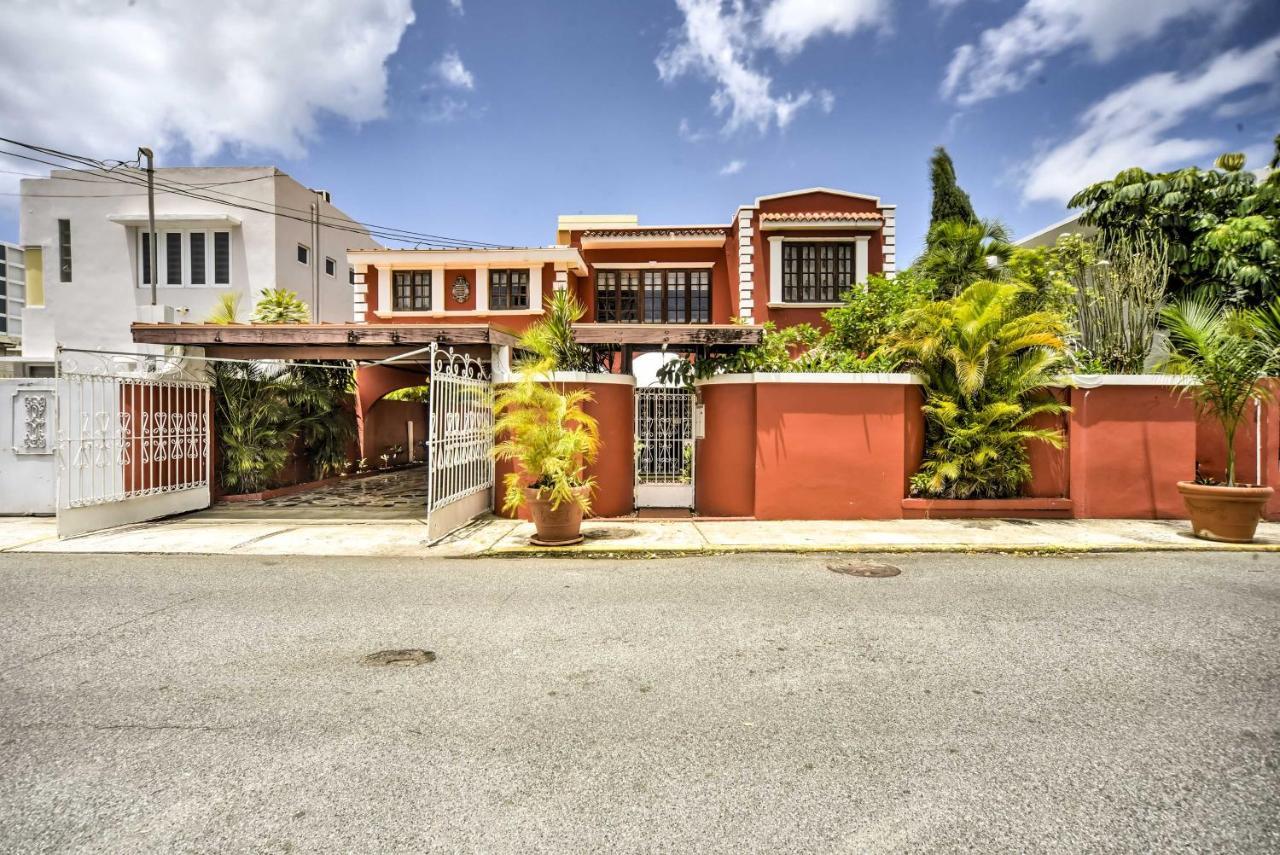 Luxurious With Pool - Walk To Beach! Holiday home San Juan