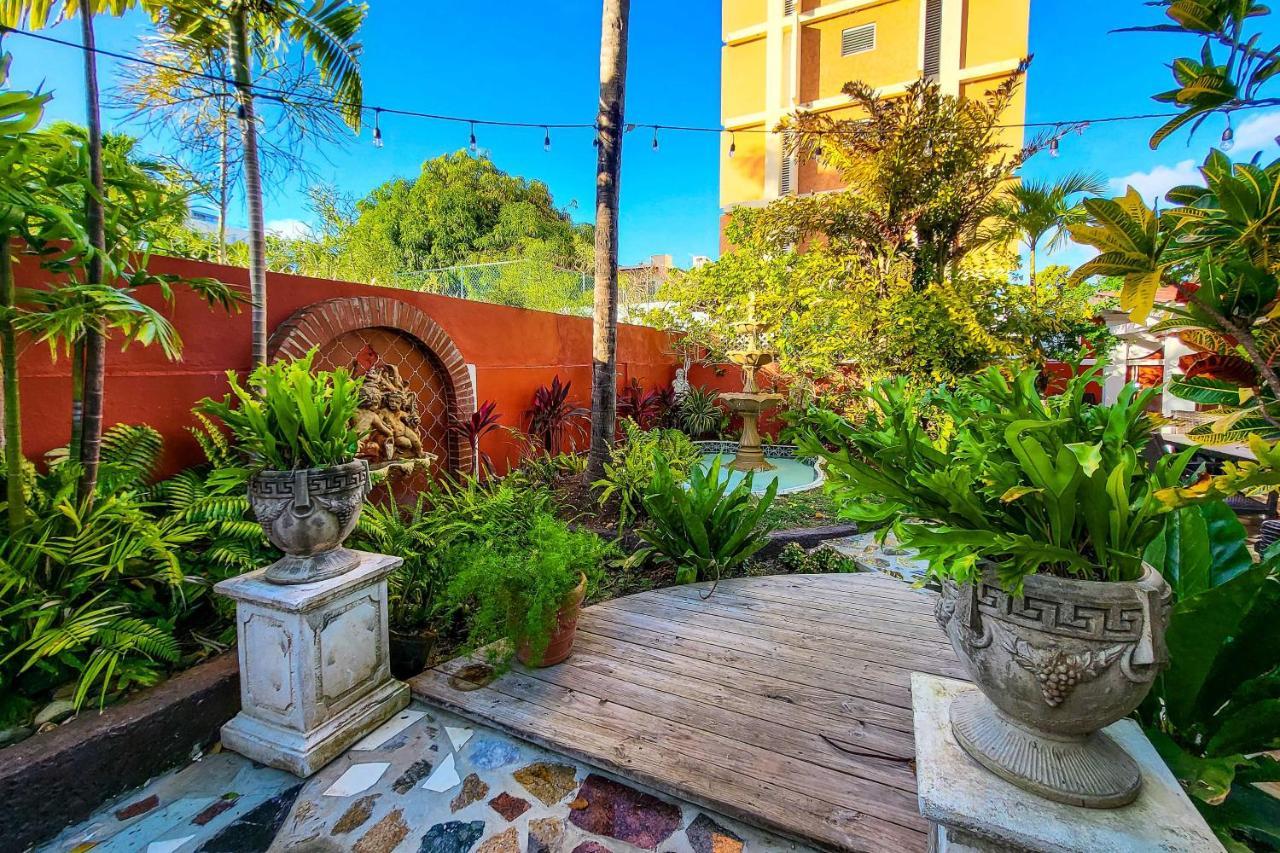 Luxurious With Pool - Walk To Beach! Holiday home San Juan