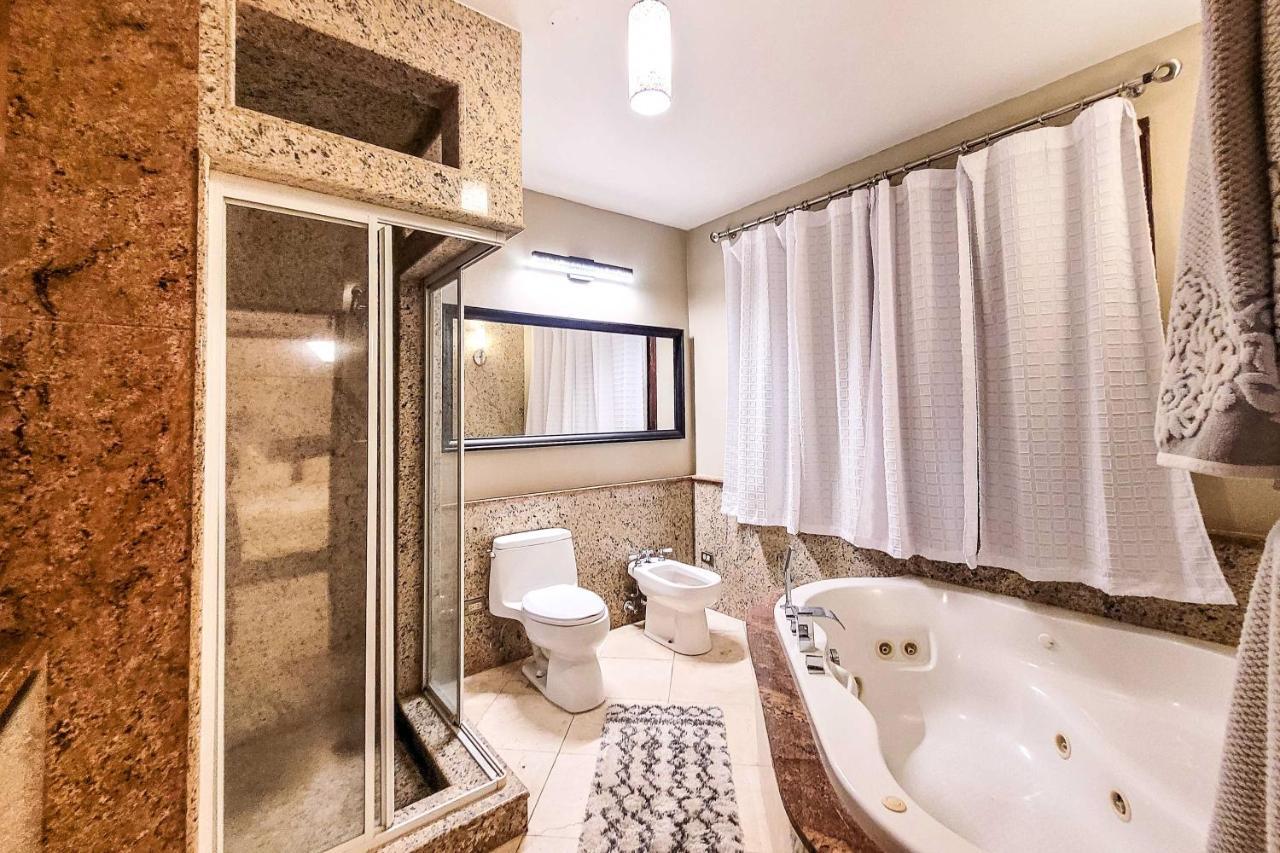 Luxurious With Pool - Walk To Beach! Holiday home San Juan