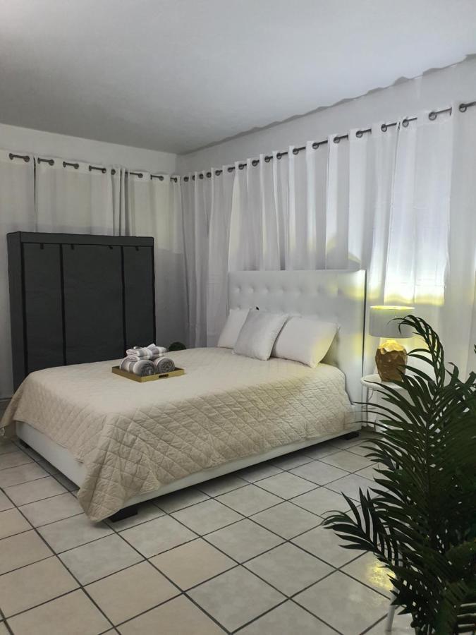 Ocean White Aparment