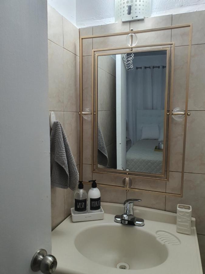 Ocean White Aparment Apartment San Juan
