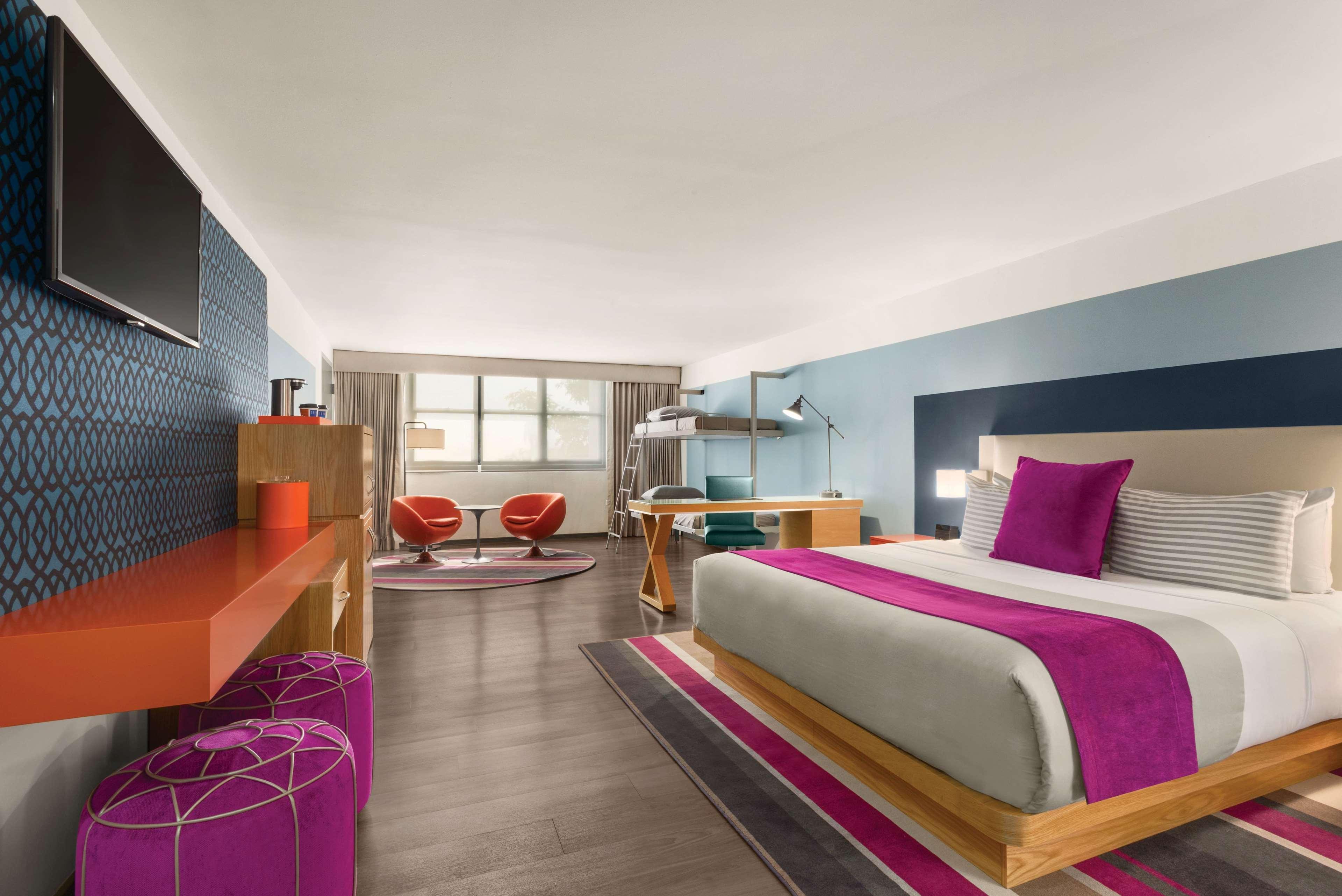 Hotel Tryp By Wyndham Isla San Juan