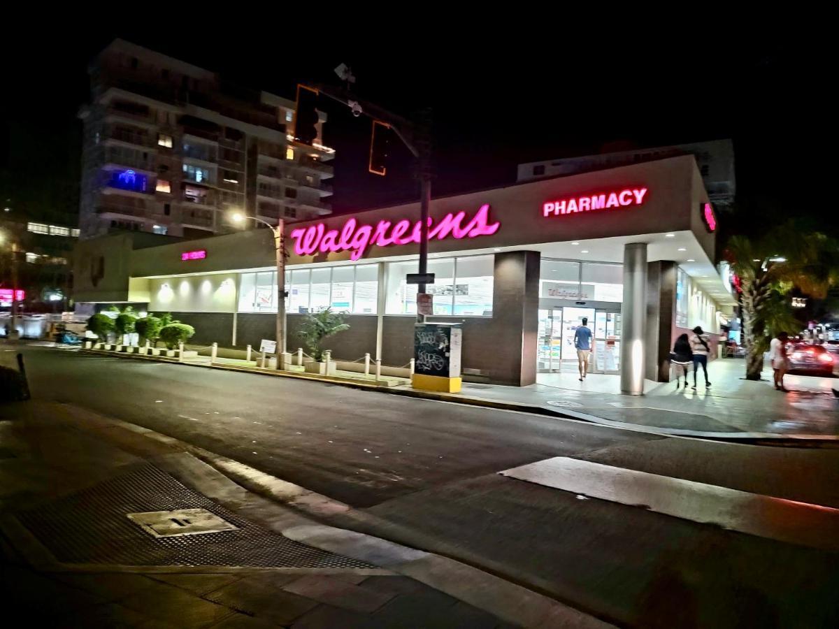Condado Beachfront Tantra San Juan