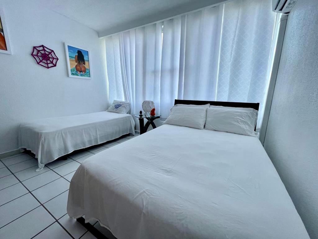 Condado Beachfront Tantra * San Juan