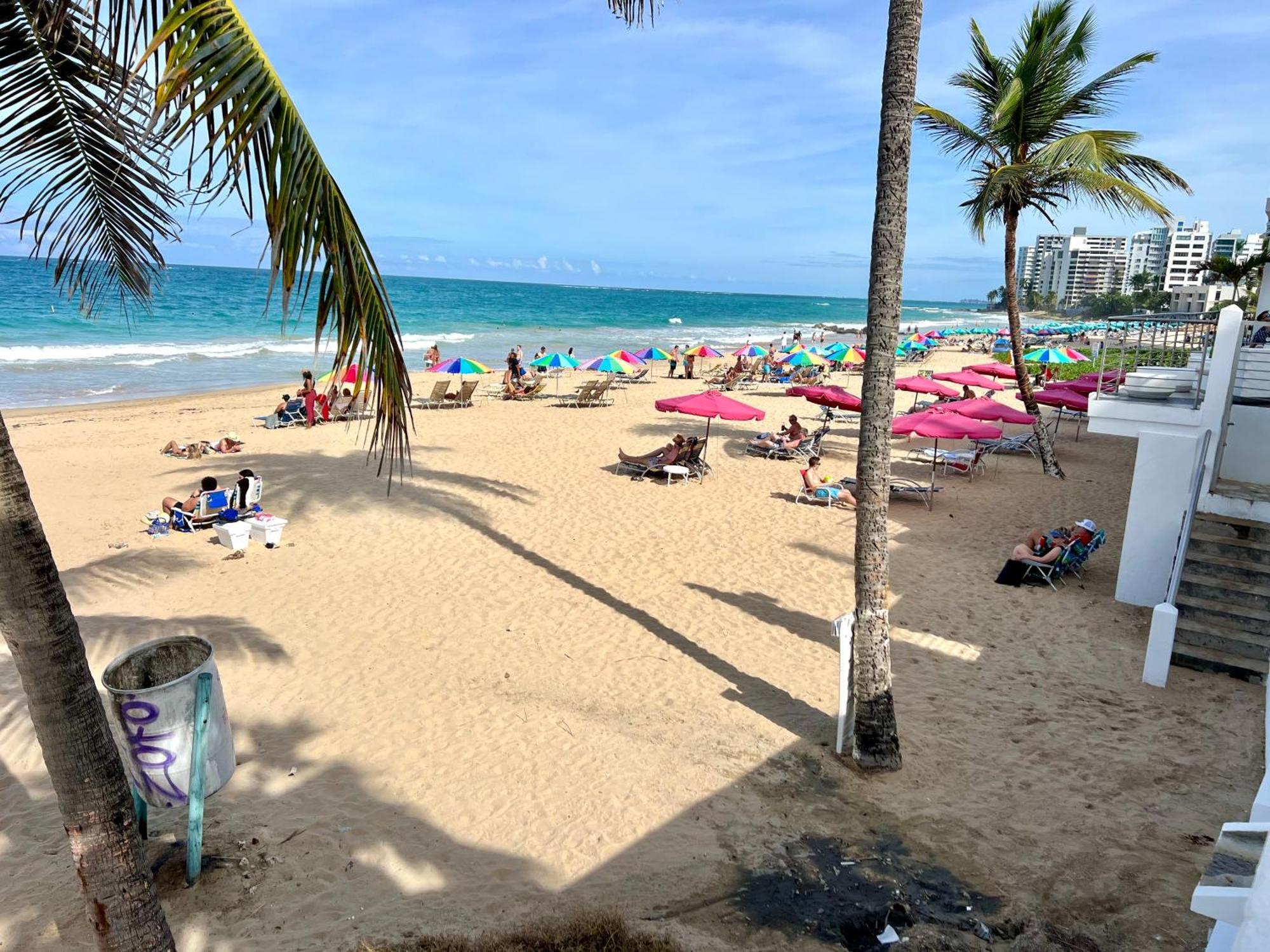 Condado Beachfront Tantra Apartment *