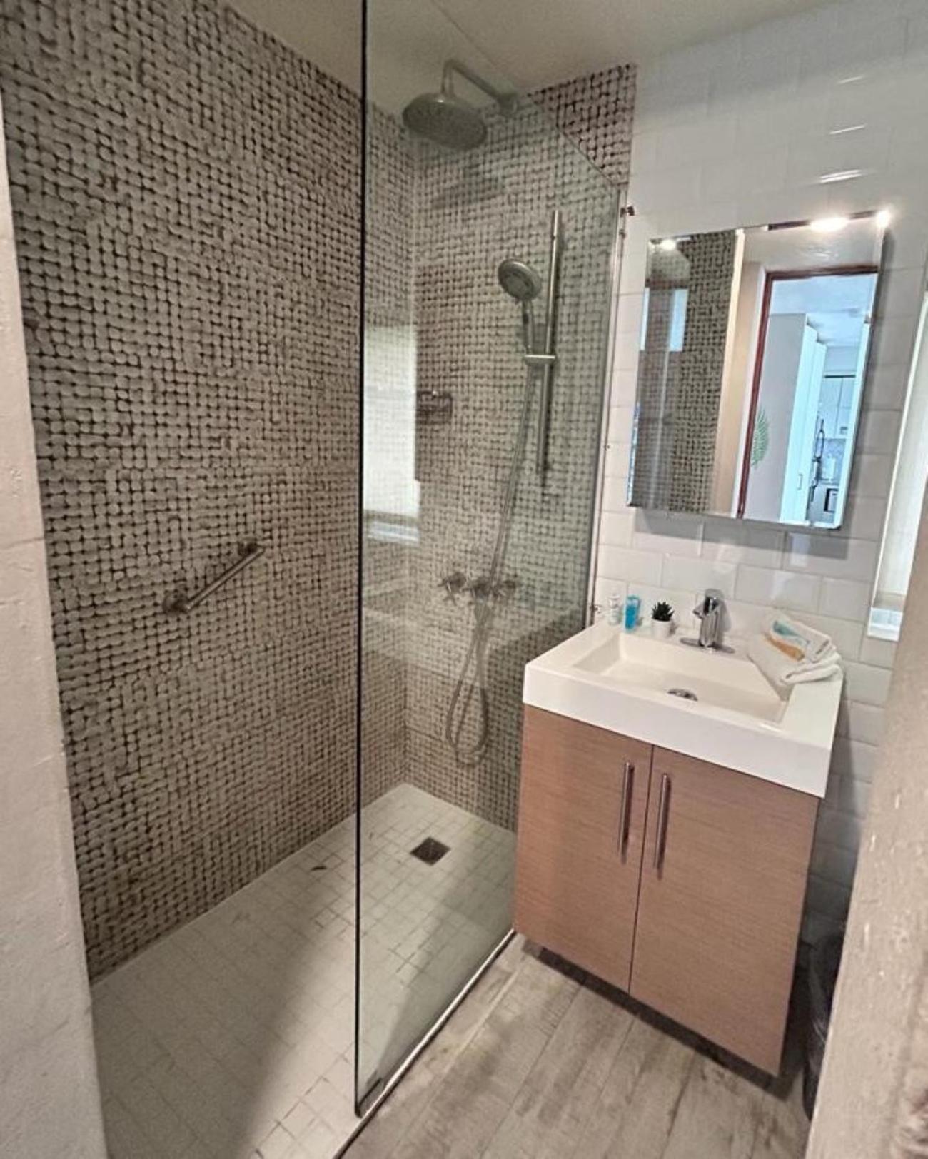 Kasa Brisa Marina - 1 Bed 1 Bath For 2 Ocean View Balcony Beachfront Pool Apartment